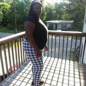 Meet your Posher, Sylvia